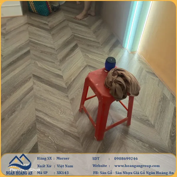 Sàn Gỗ Công Nghiệp Morser Vân Xương Cá 3D Cốt Xanh 8mm XK 143