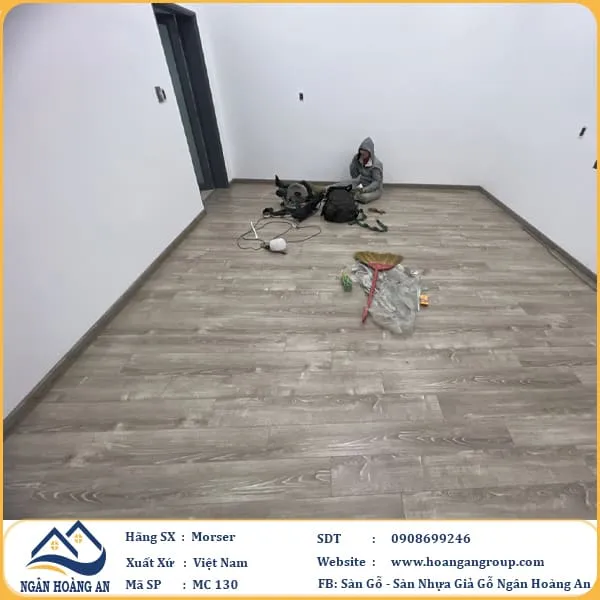 Sàn Gỗ Công Nghiệp Morser Cốt Xanh 8mm MC130