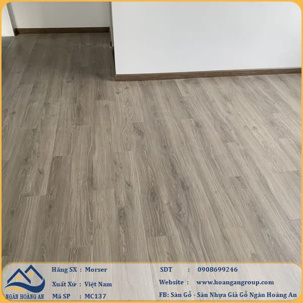 Sàn Gỗ Công Nghiệp Morser Cốt Xanh 8mm MC137