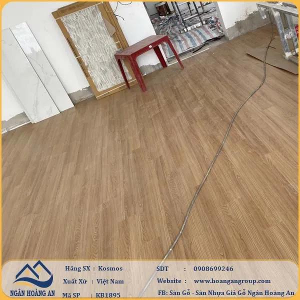 Sàn Gỗ Công Nghiệp KosMos Dày 12mm KB1895