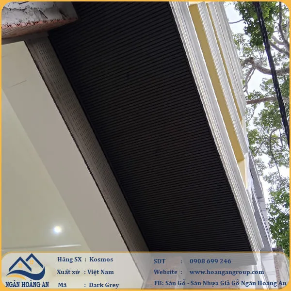 Lam Sóng Gỗ Nhựa Ngoài Trời Kosmos K4S219X3M Dark Grey Dài 3m