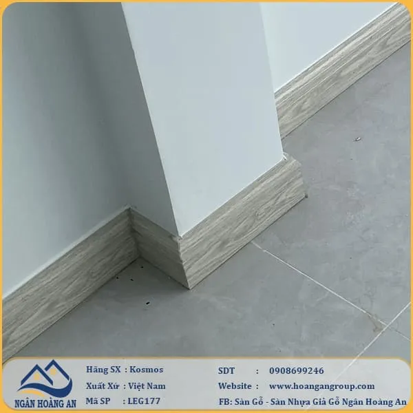 Len Chân Tường Nhựa Giả Gỗ LEG177 Cao 98mm