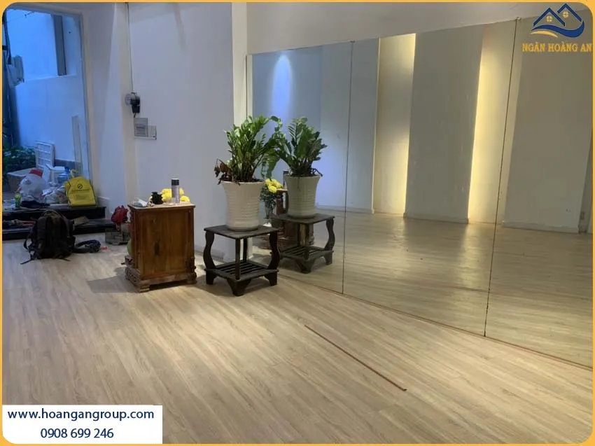 Lắp Đặt Sàn Gỗ Công Nghiệp Cho Nhà Ở Điểm Nhấn Cho Không Gian Lắp Đặt Sàn Gỗ Công Nghiệp Cho Nhà Ở Điểm Nhấn Cho Không Gian