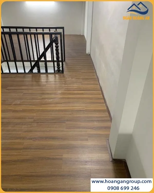 Thi Công Sàn Nhựa Hèm Khóa THFLoor Tạo Nên Sự Sang Trọng Thi Công Sàn Nhựa Hèm Khóa THFLoor Tạo Nên Sự Sang Trọng