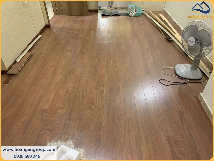Ngân Hoàng An Là Đại Lý Thi Công Sàn Gỗ Binyl 12mm Uy Tín TPHCM