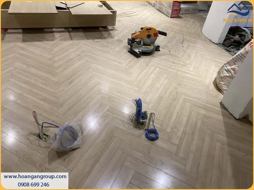 Lắp Đặt Sàn Gỗ Xương Cá Cho Nhà Ở Điểm Nhấn Cho Không Gian