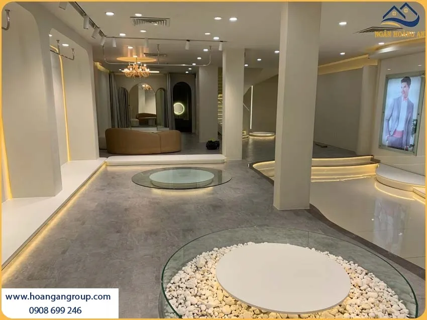 Lắp Đặt Sàn Nhựa Giả Bê Tông Điểm Nhấn Cho Không Gian
