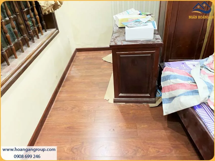 Khách Hàng Rất Tin Dùng Sàn Gỗ Công Nghiệp Binyl Cốt Trắng 12mm