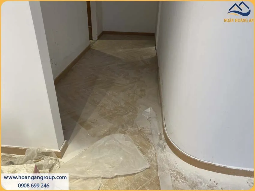 Sàn Gỗ Xương Cá Kosmos Vân Gỗ Sắc Nét Sang Trọng Cho Nhà Ở