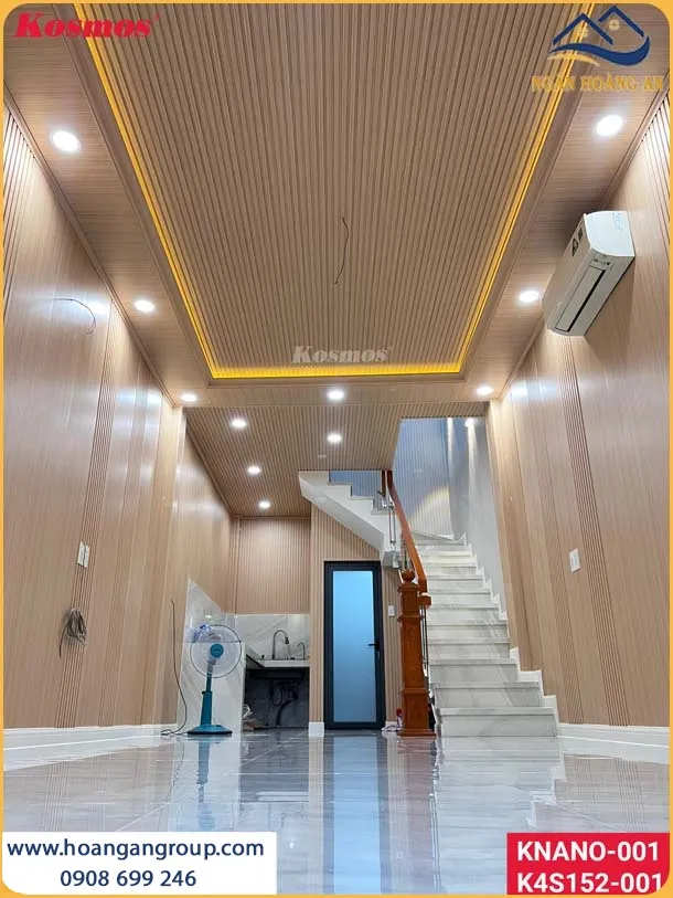 Thi Công Tấm Nhựa Lam Sóng Giả Gỗ Cho Trần Và Tường Nhà