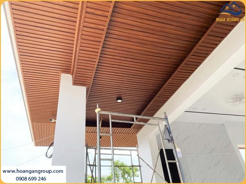 Không Gian Nội Thất Trở Nên Tinh Tế Khi Ốp Trần Lam Sóng Nhựa