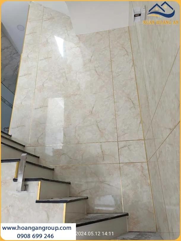 Ốp Tường Tấm Nhựa PVC Giả Đá Thi Công Nhanh, Ít Bảo Trì