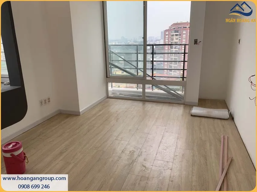 Thi Công Sàn Gỗ Công Nghiệp Chắc Chắn Cho Văn Phòng Thi Công Sàn Gỗ Công Nghiệp Chắc Chắn Cho Văn Phòng