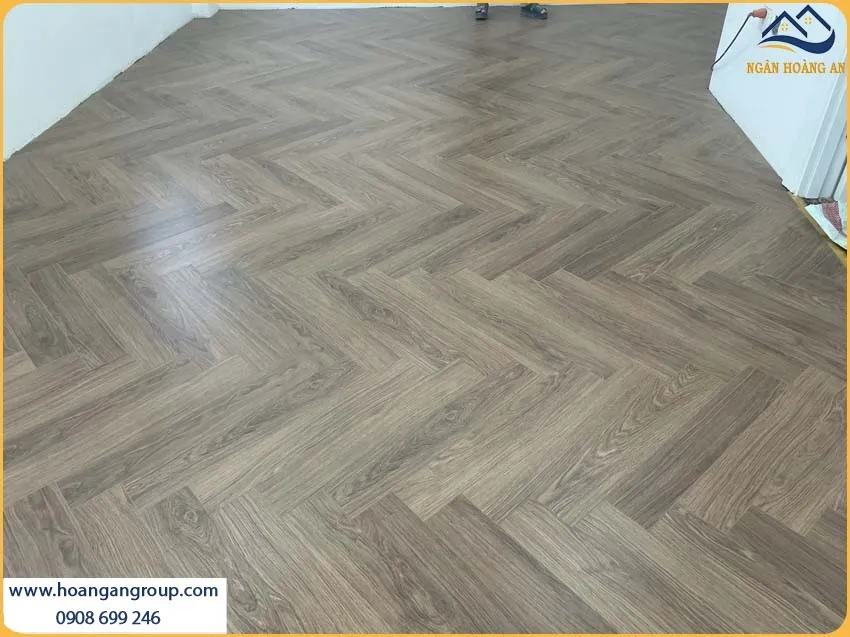 Khách Hàng Rất Tin Dùng Sàn Gỗ Xương Cá Fortune Malaysia 12mm Khách Hàng Rất Tin Dùng Sàn Gỗ Xương Cá Fortune Malaysia 12mm