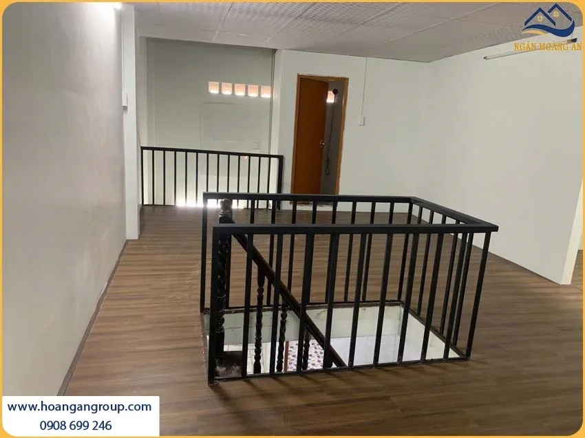 Ngân Hoàng An – Đơn Vị Lắp Đặt Sàn Nhựa Hèm Khóa Hàng Đầu TPHCM Ngân Hoàng An – Đơn Vị Lắp Đặt Sàn Nhựa Hèm Khóa Hàng Đầu TPHCM