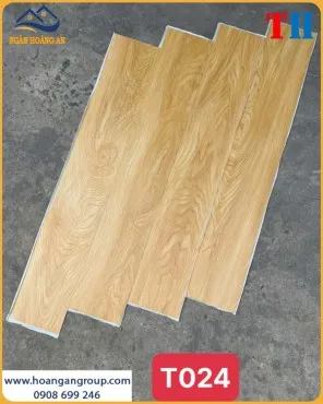 Sàn Nhựa Giả Gỗ Tự Dán THFLoor TH024 1.8mm