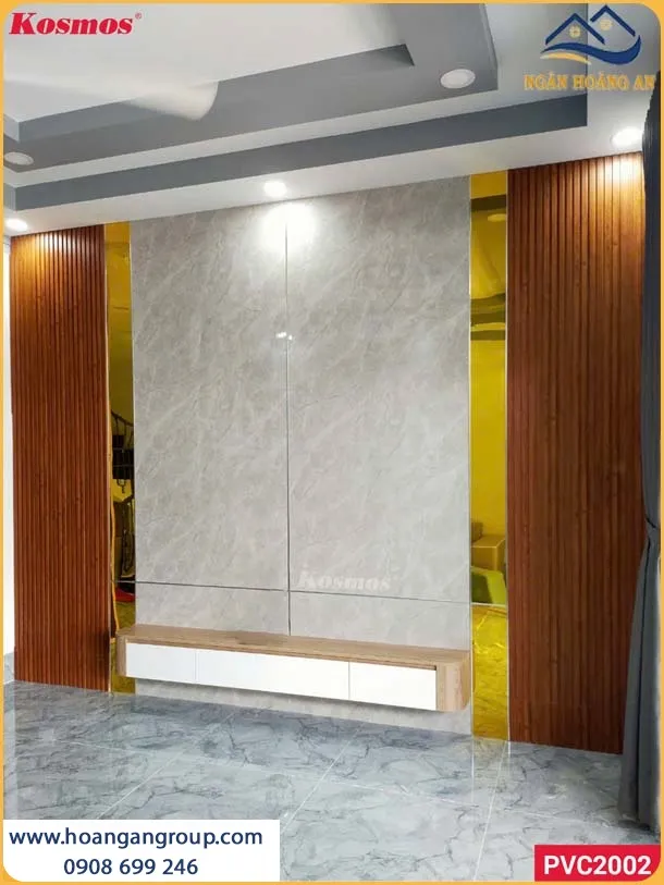 Khách Hàng Hài Lòng Tuyệt Đối Sau Khi Hoàn Thiện Ốp Tường PVC Giả Bê Tông Khách Hàng Hài Lòng Tuyệt Đối Sau Khi Hoàn Thiện Ốp Tường PVC Giả Bê Tông