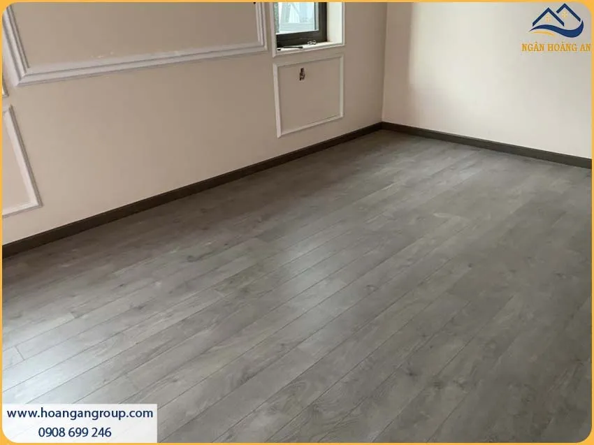 Sàn Gỗ Công Nghiệp Binyl Vân Gỗ Sắc Nét Sang Trọng Cho Nhà Ở