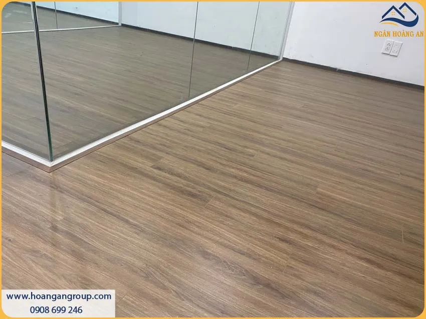 Sàn Gỗ Công Nghiệp Morser Có Khả Năng Chống Trơn Trượt, Chống Ẩm Mốc