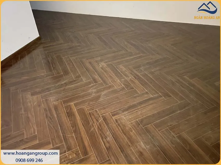 Sàn Nhà Được Lắp Đặt Bởi Sàn Gỗ Xương Cá Độc Đáo Sàn Nhà Được Lắp Đặt Bởi Sàn Gỗ Xương Cá Độc Đáo