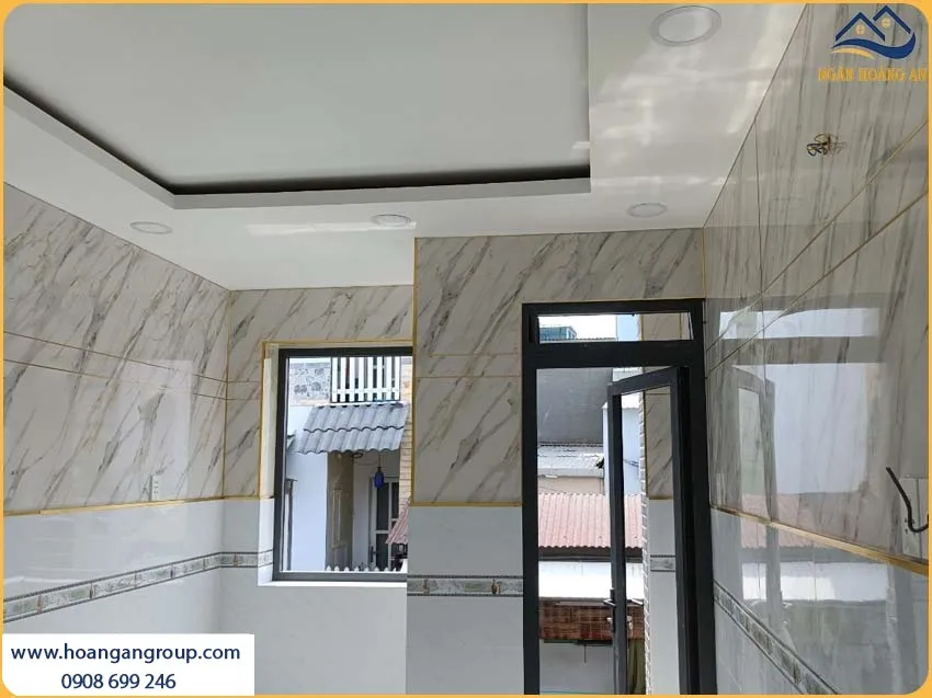Tấm Nhựa PVC Giả Đá Được Lắp Đặt Thời Thượng Cho Phòng Khách