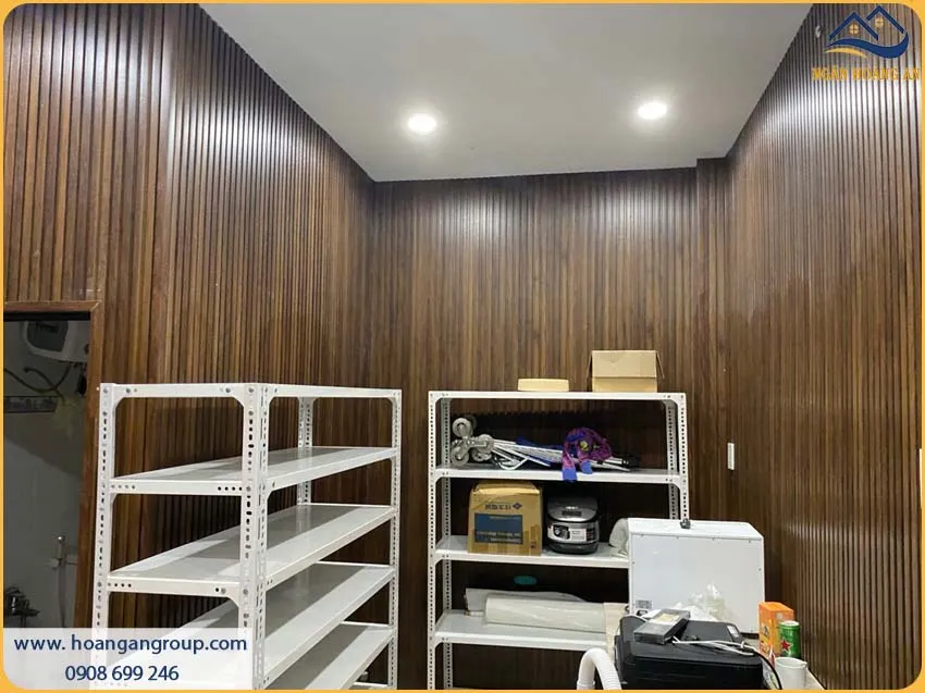 Thi Công Ốp Tường Lam Sóng Galawood L4S-901 Độc Đáo