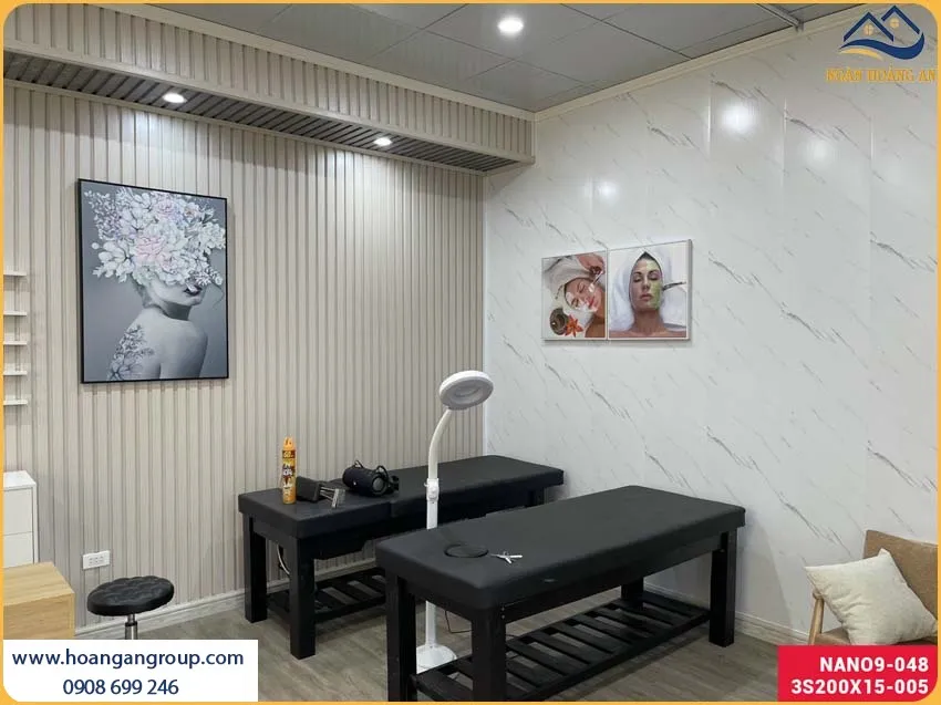 Thi Công Ốp Tường PVC Giả Đá Kết Hợp Lam Sóng Là Giải Pháp Lý Tưởng 