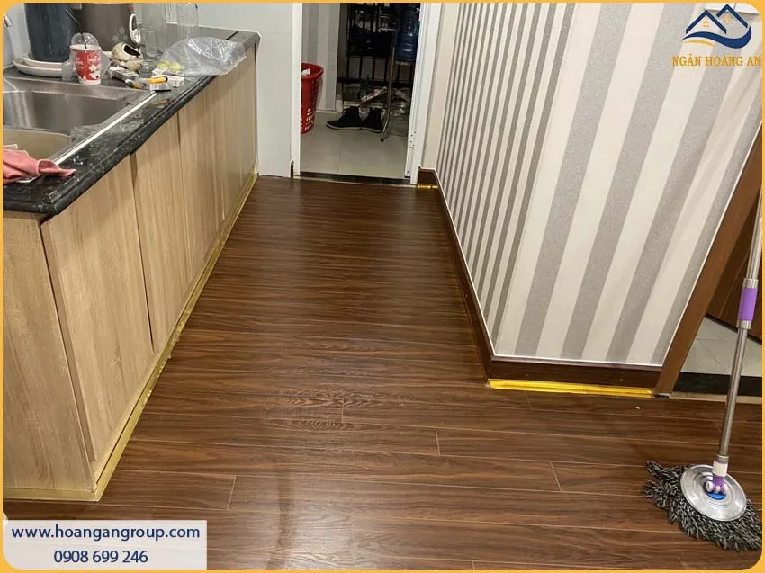 Sàn Nhà Được Lắp Đặt Bởi Sàn Gỗ Công Nghiệp Độc Đáo