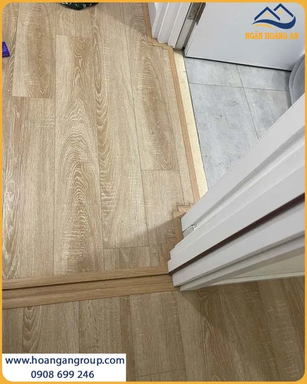 Lát Sàn Gỗ Morser MC139 Hèm Khóa Tiên Tiến Dễ Lắp Đặt Lát Sàn Gỗ Morser MC139 Hèm Khóa Tiên Tiến Dễ Lắp Đặt