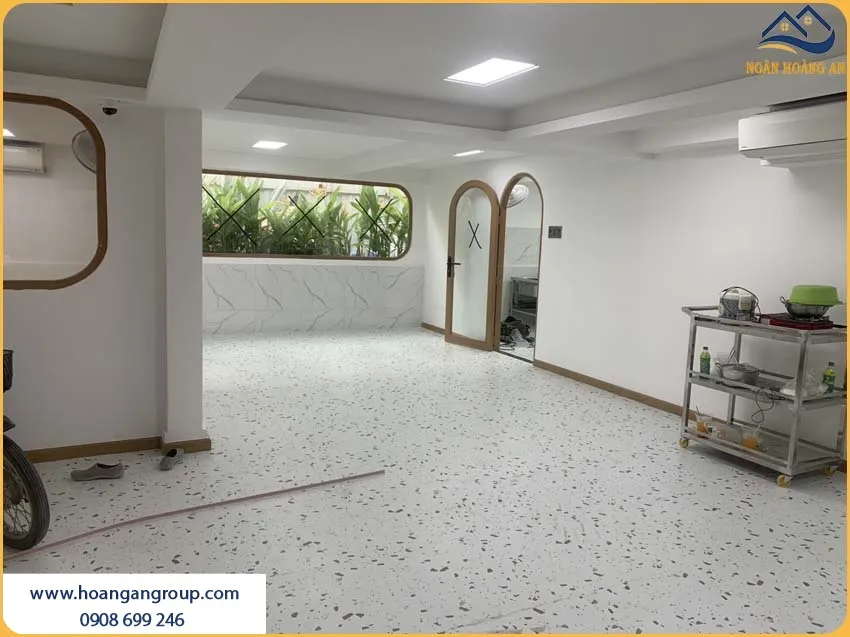 Thi Công Sàn Nhựa Giả Đá Chống Ẩm Và Chống Thấm Và Cách Âm