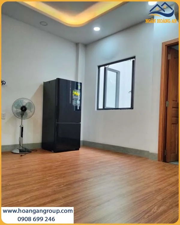 Thi Công Sàn Nhựa Hèm Khóa Cho Phòng Bếp Tại TPHCM