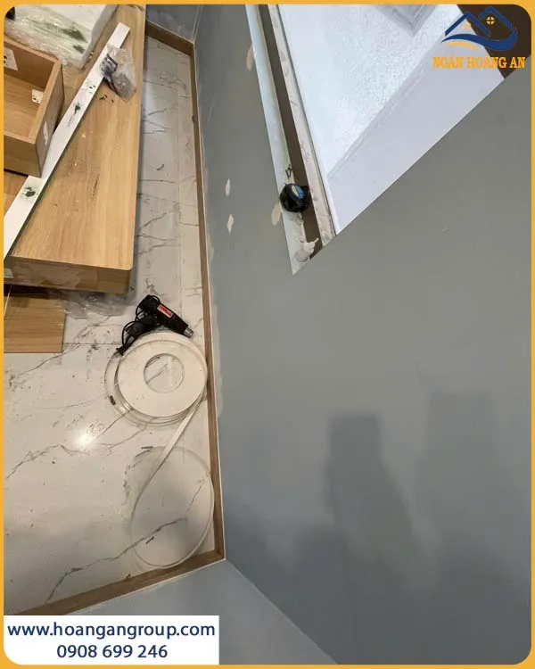 Len Chân Tường Nhựa Giả Gỗ TW507 Cho Nhà Ở Tại Nhà Bè