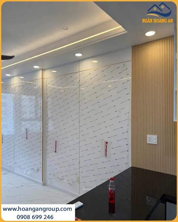 Ốp Tường Tấm Than Tre Kết Hợp Lam Sóng Tạo Nên Sự Tinh Tế Ốp Tường Tấm Than Tre Kết Hợp Lam Sóng Tạo Nên Sự Tinh Tế