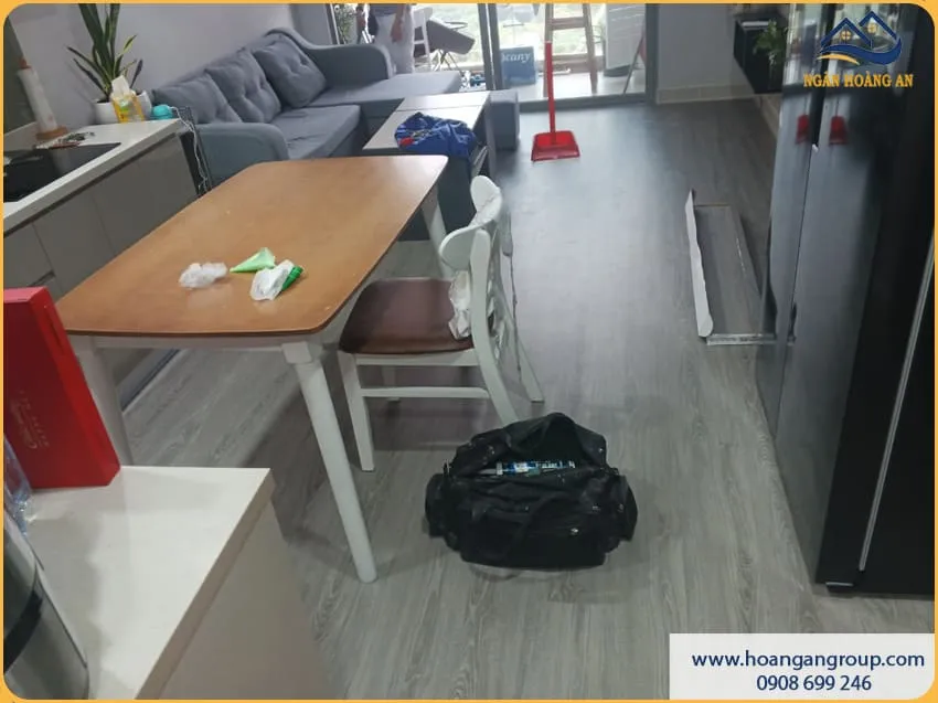 Căn Hộ Thêm Ấm Cúng Nhờ Sàn Nhựa Hèm Khoá
