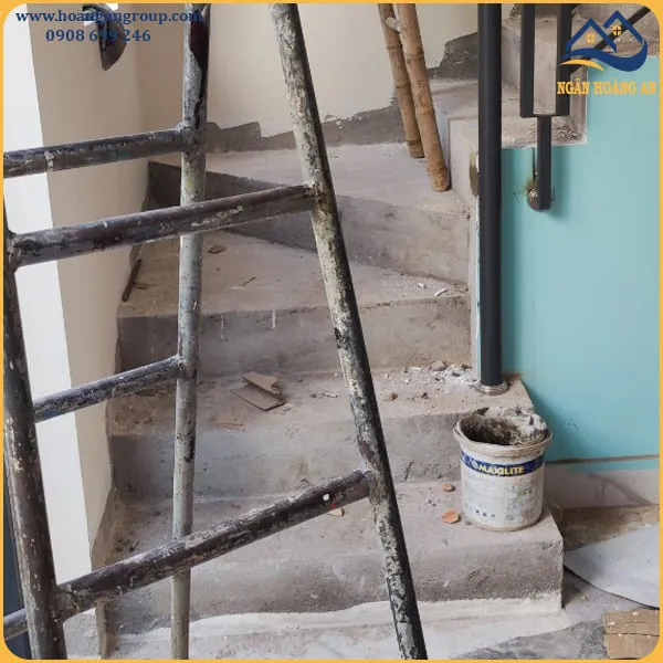 Cải Tạo Cầu Thang Bằng Sàn Nhựa Hèm Khóa Kosmos Tại Quận 2 TPHCM Cải Tạo Cầu Thang Bằng Sàn Nhựa Hèm Khóa Kosmos Tại Quận 2 TPHCM