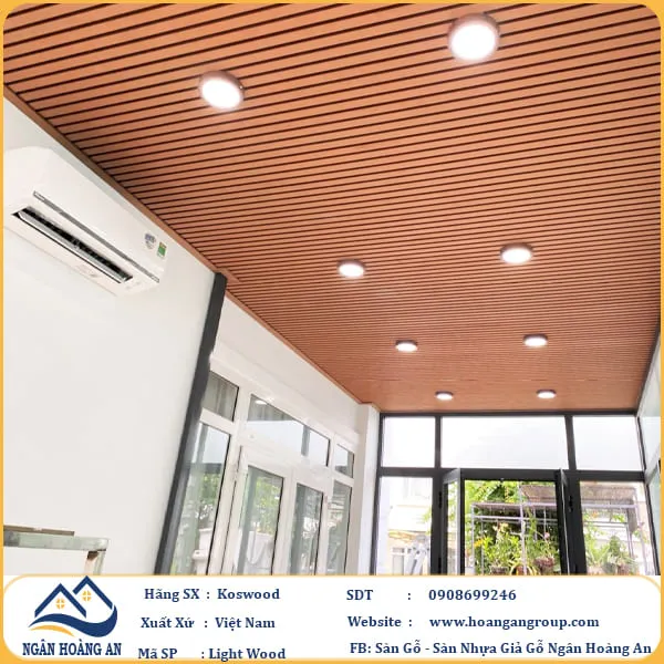 Lam Sóng Gỗ Nhựa Ngoài Trời Kosmos Tại Quận 4 TPHCM