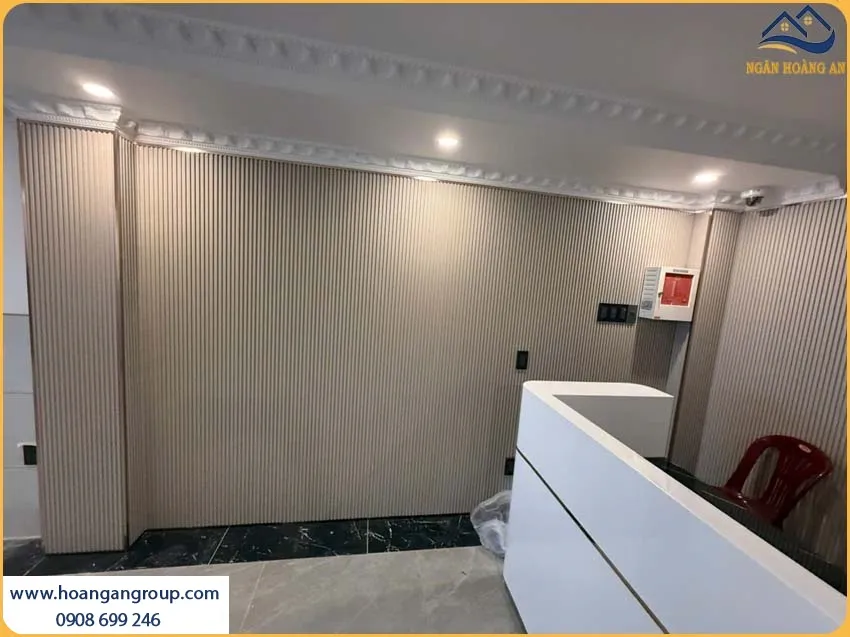 Thi Công Ốp Tường Lam Sóng Than Tre iWood Tạo Nên Sự Sang Trọng Thi Công Ốp Tường Lam Sóng Than Tre iWood Tạo Nên Sự Sang Trọng