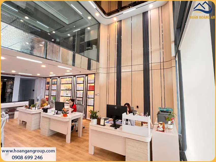 Công Trình Ốp Tường Công Ty Bằng Tấm Ốp Than Tre Tạo Ấn Tượng