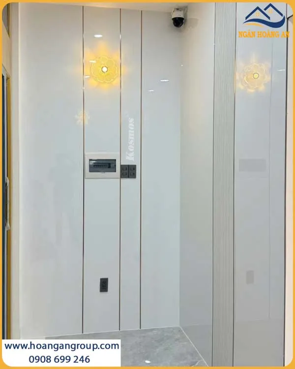 Mẫu Ốp Tường Hành Lang Than Tre Theo Phong Cách Hiện Đại