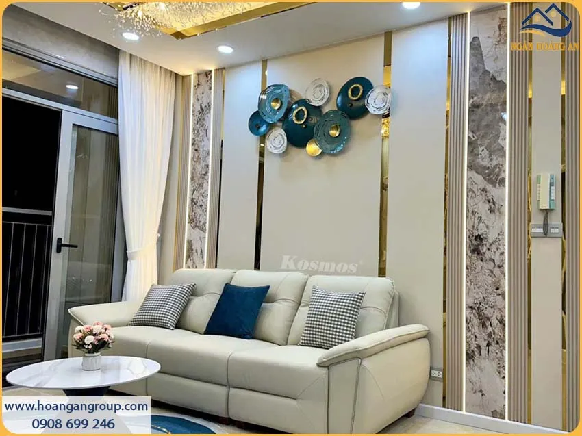 Phòng Khách Tinh Tế Hơn Với Tấm Ốp Than Tre