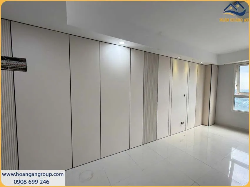 Hình Ảnh Căn Hộ Hoàn Thiện Với Tấm Ốp Than Tre