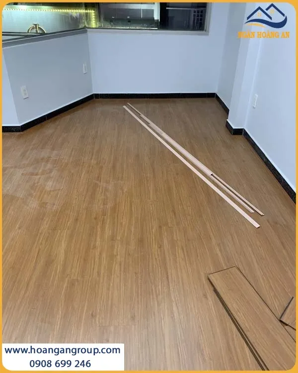 Thi Công Sàn Gỗ Công Nghiệp Robina Không Bị Công Vênh Hay Co Ngót Thi Công Sàn Gỗ Công Nghiệp Robina Không Bị Công Vênh Hay Co Ngót