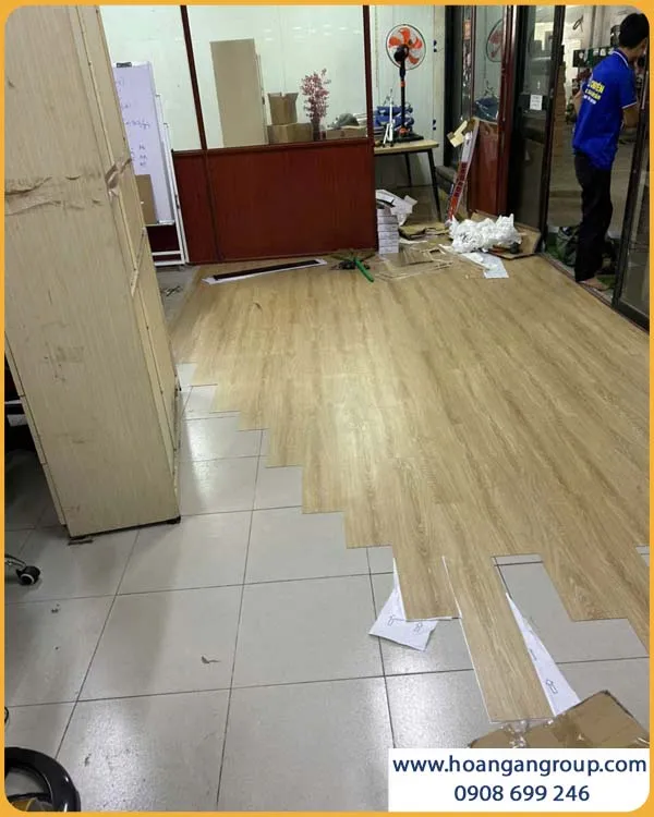 Công Trình Thi Công Thực Tế Sàn Nhựa Tự Dán TH005