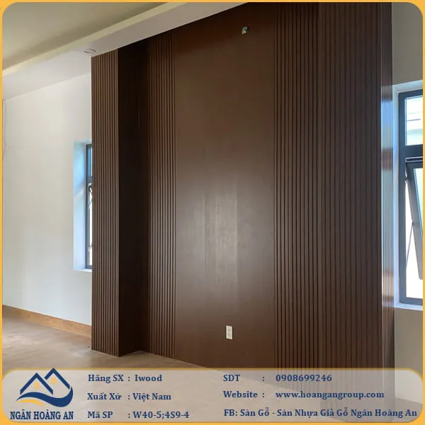 Ốp Vách Tấm PVC Lam Sóng iWood Tại Quận 4 TPHCM
