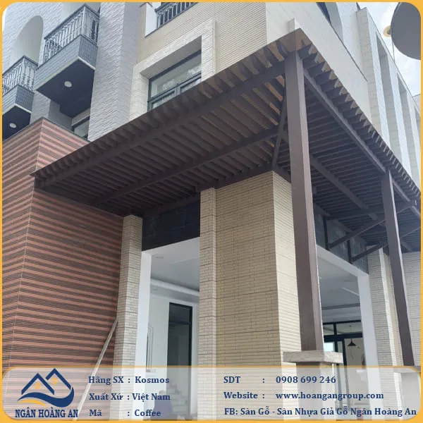 Thi Công Giàn Hoa Pergola Gỗ Nhựa Ngoài Trời Kosmos Tại Quận 12 TPHCM Thi Công Giàn Hoa Pergola Gỗ Nhựa Ngoài Trời Kosmos Tại Quận 12 TPHCM