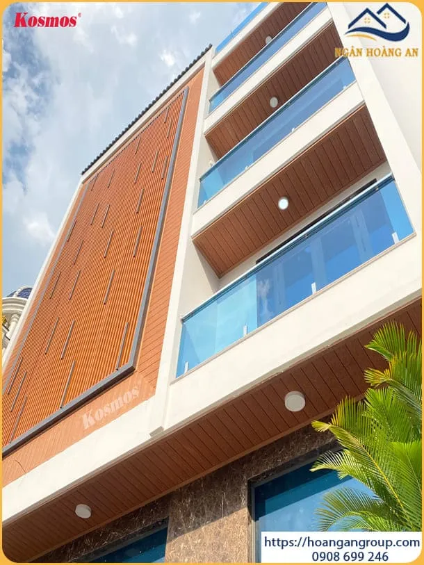 Đại Lý Tấm Ốp Trần Gỗ Nhựa Ngoài Trời Uy Tín Tại Bình Thạnh TPHCM Đại Lý Tấm Ốp Trần Gỗ Nhựa Ngoài Trời Uy Tín Tại Bình Thạnh TPHCM