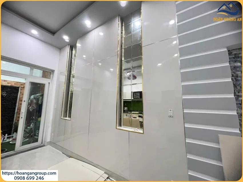 Đại Lý Thi Công Ốp Tường Nhựa Tại Quận 5 TPHCM Đại Lý Thi Công Ốp Tường Nhựa Tại Quận 5 TPHCM