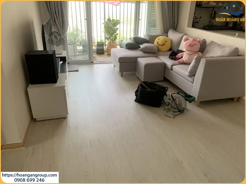 Địa Chỉ Mua Và Thi Công Sàn Nhựa Giả Gỗ Uy Tín Tại Quận 4 TPHCM
