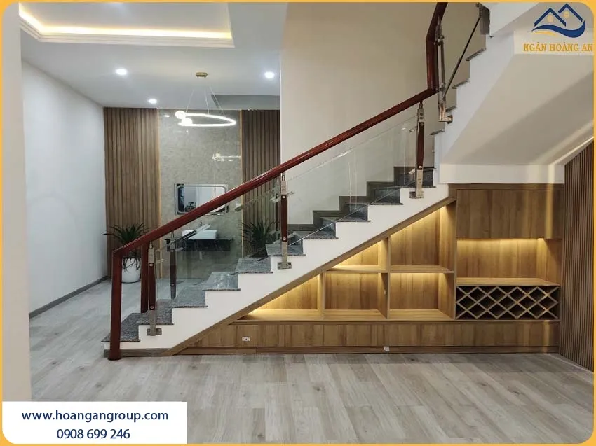 Phòng Khách Được Lót Sàn Nhựa Giả Gỗ Đẹp Và Thu Hút Phòng Khách Được Lót Sàn Nhựa Giả Gỗ Đẹp Và Thu Hút