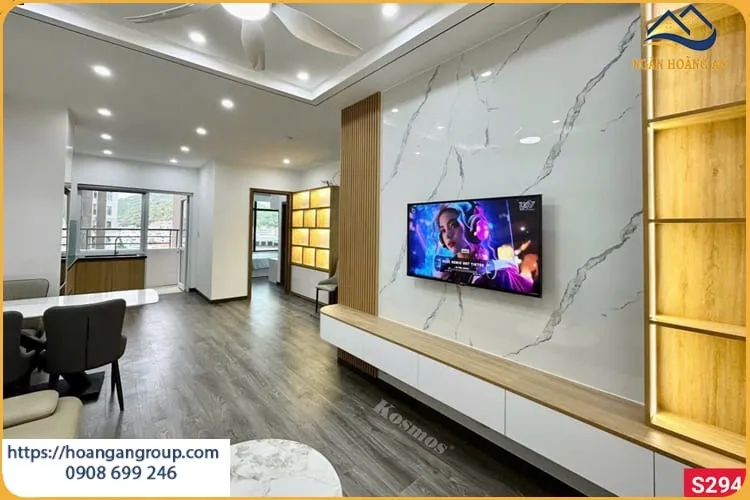Đội Ngũ Thi Công Sàn Gỗ Công Nghiệp Uy Tín Cho Phòng Khách
